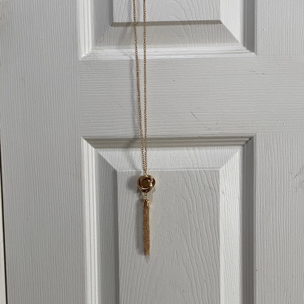 Gold Tassel Pendant Necklace
